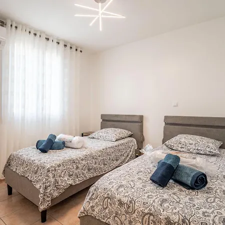 Maison Chataigniers Villa *